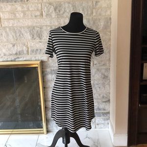 black&white striped tshirt dress